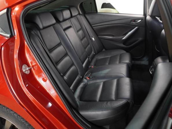 Mazda 6 III (GJ) Рестайлинг с пробегом 2018 года, цена 2 199 000 рублей, 153151 км, седан, Автокод Объявления