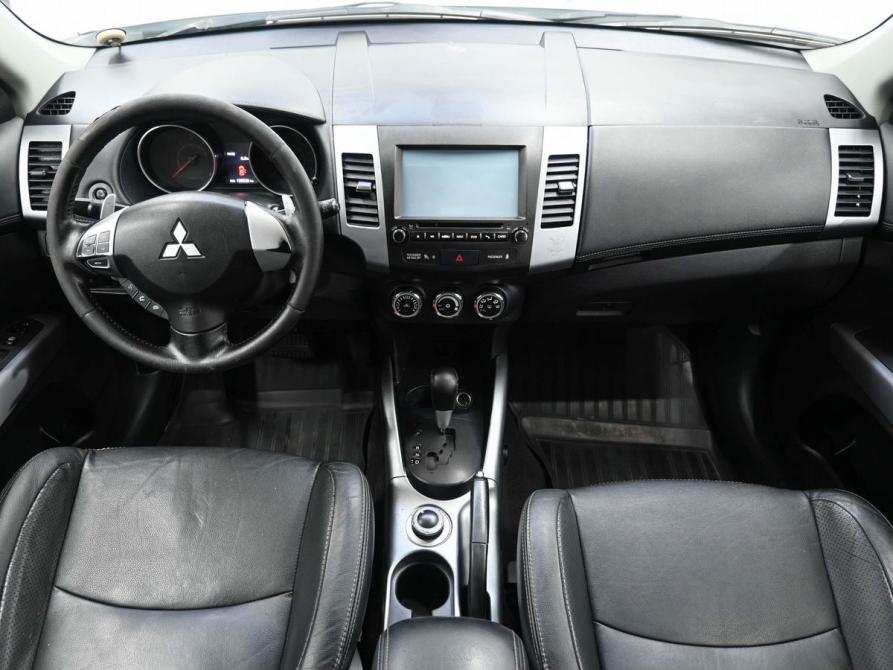 Mitsubishi Outlander II Рестайлинг Ростов-на-Дону  - изображение 8