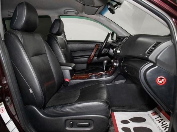 Toyota Highlander II (XU40) Рестайлинг с пробегом 2012 года, цена 2 180 000 рублей, 232420 км, внедорожник, Автокод Объявления