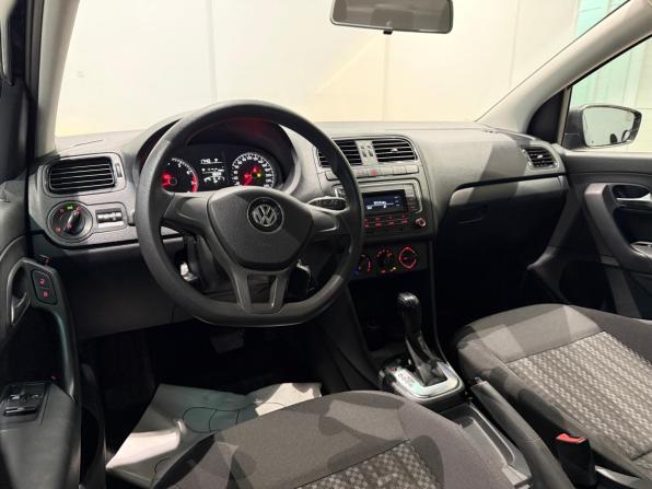 Volkswagen Polo V Рестайлинг с пробегом 2017 года, цена 1 135 000 рублей, 156352 км, седан, Автокод Объявления