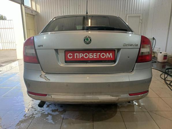 Skoda Octavia II (A5) Рестайлинг с пробегом 2013 года, цена 785 000 рублей, 262000 км, лифтбек, Автокод Объявления