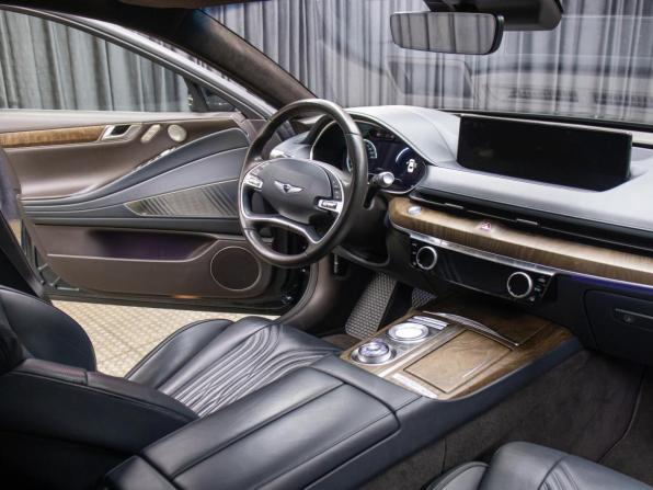 Genesis G80 II с пробегом 2021 года, цена 5 998 000 рублей, 30622 км, седан, Автокод Объявления