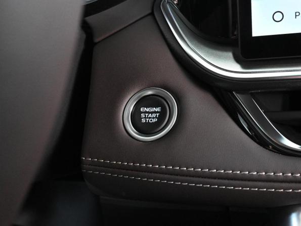 Geely Monjaro I Рестайлинг 2 с пробегом 2026 года, цена 4 299 000 рублей, 38 км, внедорожник, Автокод Объявления