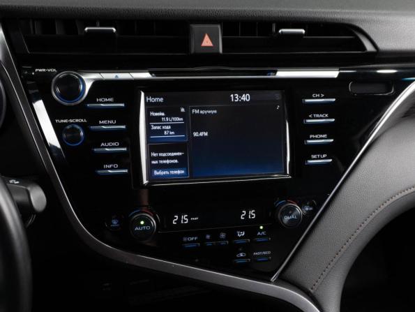 Toyota Camry VIII (XV70) с пробегом 2019 года, цена 2 690 000 рублей, 63910 км, седан, Автокод Объявления