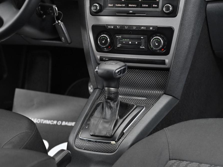 Skoda Octavia II (A5) Рестайлинг Москва  - изображение 9