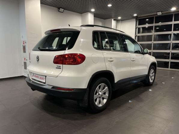 Volkswagen Tiguan I Рестайлинг с пробегом 2012 года, цена 1 360 000 рублей, 79058 км, внедорожник, Автокод Объявления
