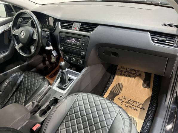 Skoda Octavia III (A7) с пробегом 2014 года, цена 800 000 рублей, 268301 км, лифтбек, Автокод Объявления