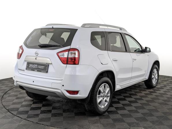 Nissan Terrano III (D10) с пробегом 2021 года, цена 1 300 000 рублей, 120823 км, внедорожник, Автокод Объявления