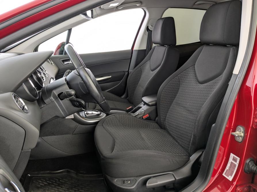 Peugeot 308 I Рестайлинг Москва  - изображение 17