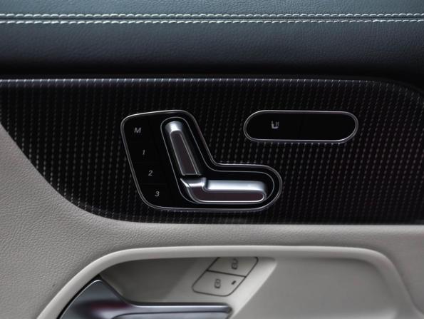 Mercedes-Benz GLB I (X247) с пробегом 2021 года, цена 3 049 000 рублей, 137810 км, внедорожник, Автокод Объявления
