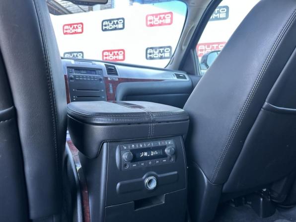 Cadillac Escalade III с пробегом 2008 года, цена 1 799 900 рублей, 120000 км, внедорожник, Автокод Объявления