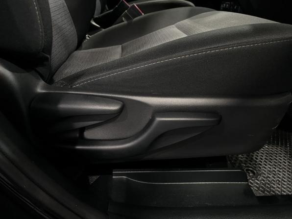 Toyota Sienta II Рестайлинг с пробегом 2020 года, цена 1 859 000 рублей, 66650 км, компактвэн, Автокод Объявления