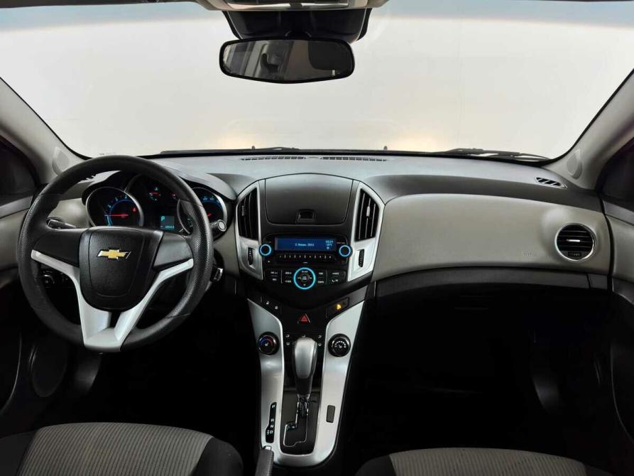 Chevrolet Cruze I Рестайлинг Москва  - изображение 5