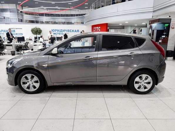 Hyundai Solaris I Рестайлинг с пробегом 2015 года, цена 480 000 рублей, 183394 км, седан, Автокод Объявления
