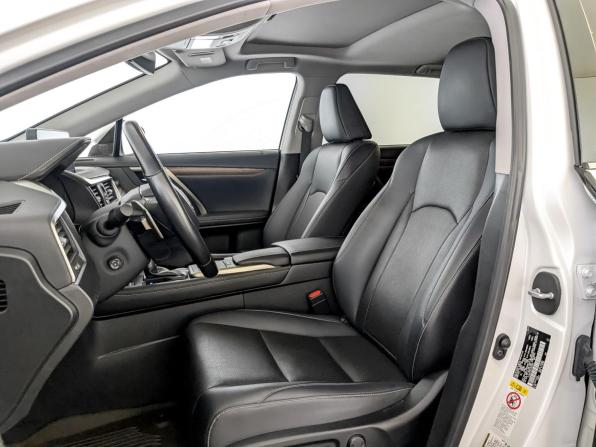 Lexus RX IV Рестайлинг с пробегом 2019 года, цена 5 500 000 рублей, 56545 км, внедорожник, Автокод Объявления