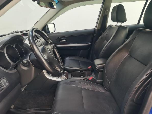 Suzuki Grand Vitara II с пробегом 2007 года, цена 990 000 рублей, 162484 км, внедорожник, Автокод Объявления