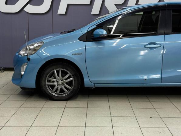 Toyota Aqua I Рестайлинг с пробегом 2017 года, цена 929 000 рублей, 137000 км, хэтчбек, Автокод Объявления