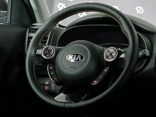 Kia Soul II Рестайлинг с пробегом 2016 года, цена 1 300 000 рублей, 129000 км, хэтчбек, Автокод Объявления