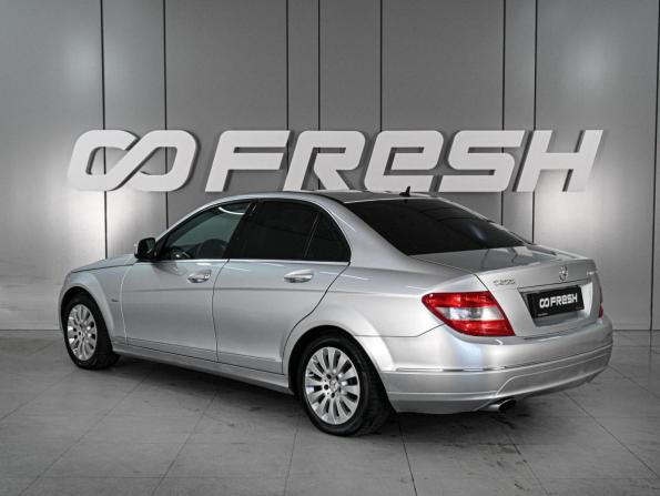Mercedes-Benz C-Класс III (W204) с пробегом 2007 года, цена 999 000 рублей, 304138 км, седан, Автокод Объявления