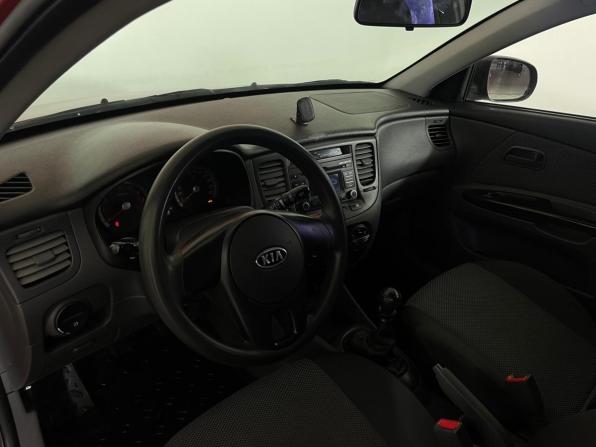 Kia Rio II Рестайлинг с пробегом 2010 года, цена 439 000 рублей, 216177 км, хэтчбек, Автокод Объявления
