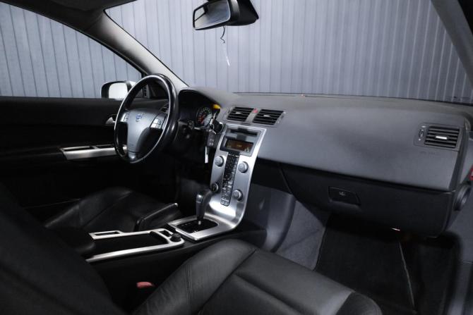 Volvo C30 I с пробегом 2008 года, цена 1 599 000 рублей, 33448 км, хэтчбек, Автокод Объявления