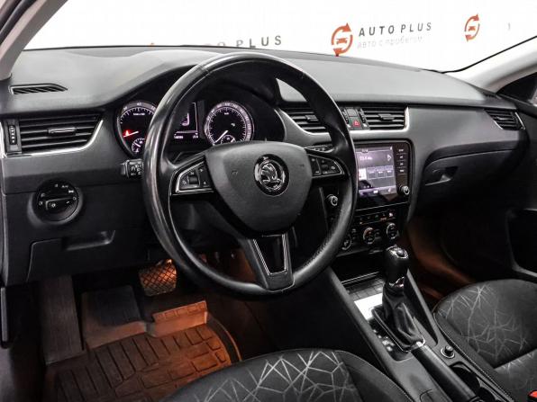 Skoda Octavia III (A7) Рестайлинг с пробегом 2020 года, цена 1 859 000 рублей, 148132 км, лифтбек, Автокод Объявления