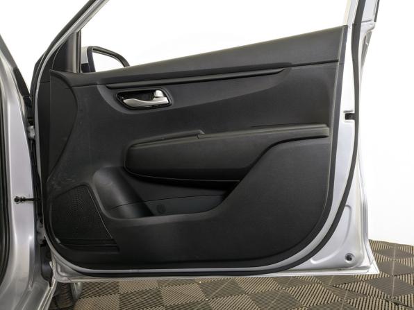 Kia Rio IV Рестайлинг с пробегом 2021 года, цена 1 650 000 рублей, 89200 км, седан, Автокод Объявления