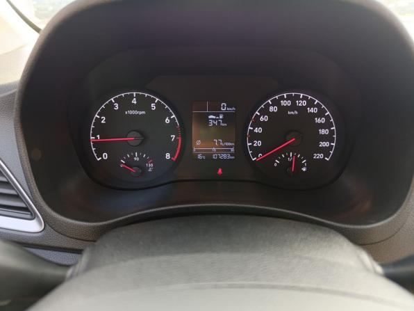 Hyundai Solaris II с пробегом 2018 года, цена 1 249 000 рублей, 107280 км, седан, Автокод Объявления
