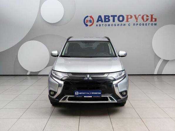 Mitsubishi Outlander III Рестайлинг 3 с пробегом 2022 года, цена 2 111 000 рублей, 190383 км, внедорожник, Автокод Объявления
