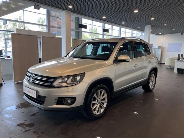 Volkswagen Tiguan I Рестайлинг с пробегом 2012 года, цена 1 249 000 рублей, 220422 км, внедорожник, Автокод Объявления
