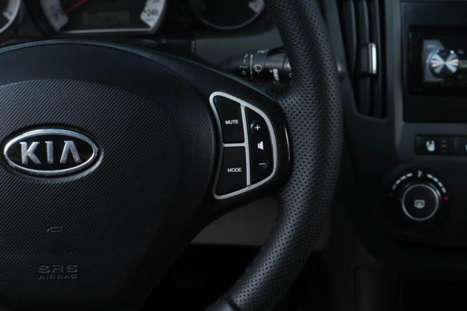 Kia Ceed I с пробегом 2009 года, цена 649 000 рублей, 305000 км, хэтчбек, Автокод Объявления