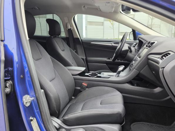 Ford Mondeo V с пробегом 2015 года, цена 1 800 000 рублей, 88882 км, седан, Автокод Объявления