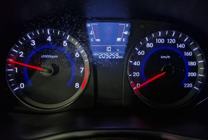 Hyundai Solaris I с пробегом 2013 года, цена 630 000 рублей, 209014 км, седан, Автокод Объявления