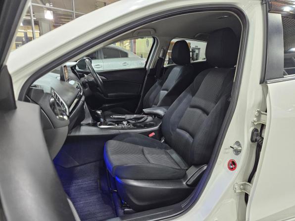 Mazda Axela III с пробегом 2014 года, цена 1 450 000 рублей, 98129 км, седан, Автокод Объявления