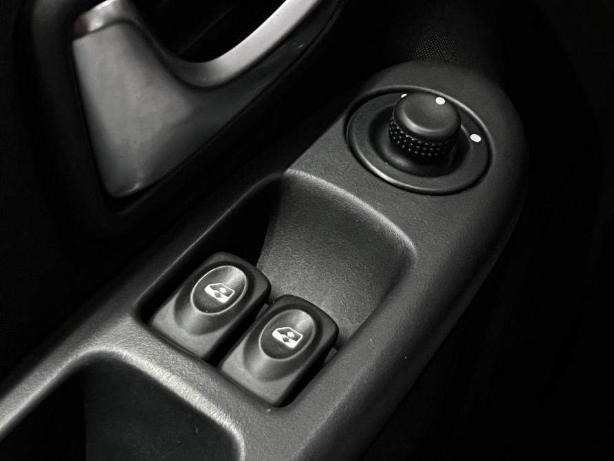 Renault Symbol ll Санкт-Петербург  - изображение 12