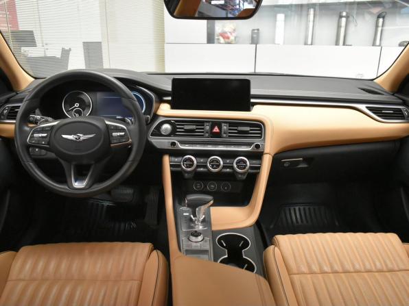 Genesis G70 I Рестайлинг с пробегом 2021 года, цена 3 649 000 рублей, 59800 км, седан, Автокод Объявления