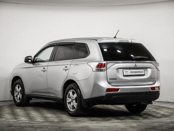 Mitsubishi Outlander III с пробегом 2013 года, цена 999 000 рублей, 136091 км, внедорожник, Автокод Объявления