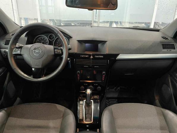 Opel Astra H Рестайлинг с пробегом 2008 года, цена 419 000 рублей, 244392 км, хэтчбек, Автокод Объявления