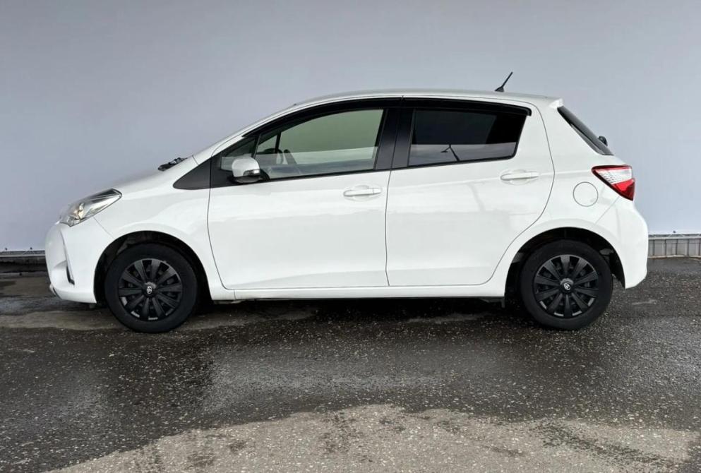 Toyota Vitz III (XP130) Рестайлинг Киров  - изображение 9