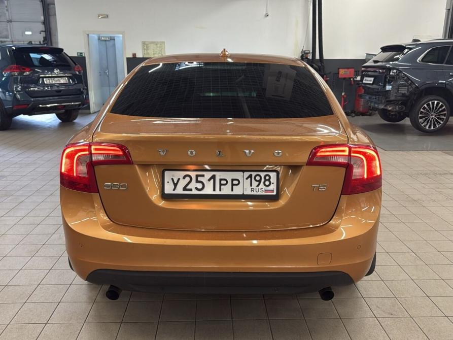 Volvo S60 II Санкт-Петербург  - изображение 3