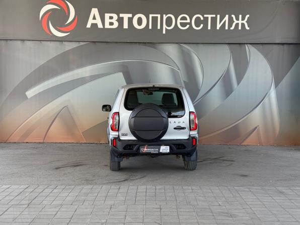 Lada (ВАЗ) Niva Travel I с пробегом 2021 года, цена 880 000 рублей, 63091 км, внедорожник, Автокод Объявления