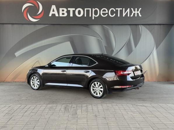 Skoda Superb III с пробегом 2017 года, цена 2 096 000 рублей, 122300 км, лифтбек, Автокод Объявления