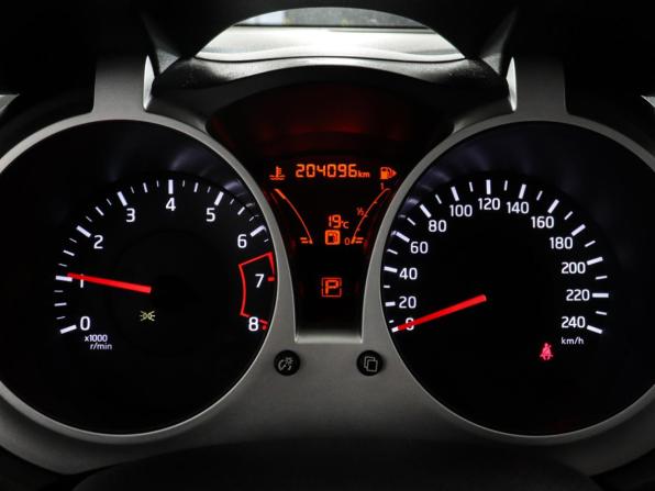 Nissan Juke I с пробегом 2013 года, цена 849 000 рублей, 204094 км, внедорожник, Автокод Объявления