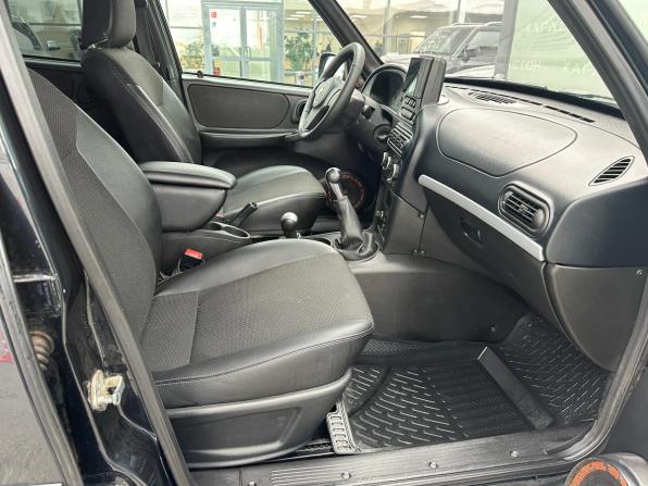 Chevrolet Niva I Рестайлинг с пробегом 2014 года, цена 550 000 рублей, 181869 км, внедорожник, Автокод Объявления