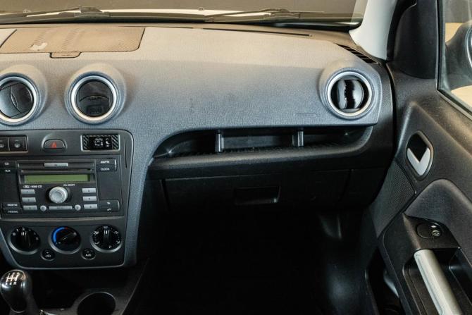 Ford Fusion I Рестайлинг с пробегом 2008 года, цена 489 000 рублей, 175066 км, хэтчбек, Автокод Объявления