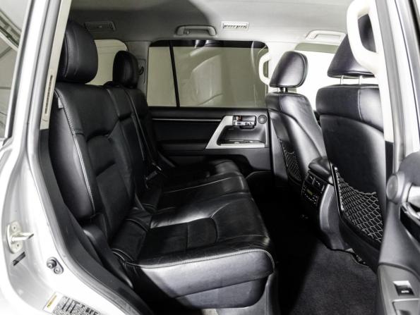 Toyota Land Cruiser 200 Series Рестайлинг 1 с пробегом 2012 года, цена 3 499 000 рублей, 258276 км, внедорожник, Автокод Объявления
