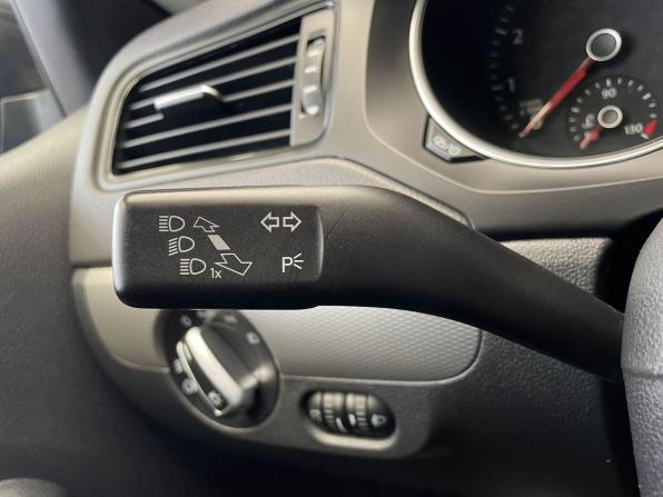 Volkswagen Jetta VI Рестайлинг с пробегом 2015 года, цена 1 317 000 рублей, 115685 км, седан, Автокод Объявления