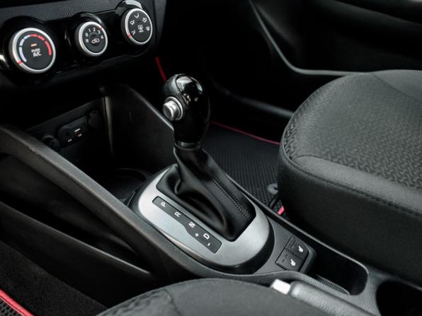 Kia Rio III Рестайлинг с пробегом 2016 года, цена 1 125 000 рублей, 125256 км, седан, Автокод Объявления