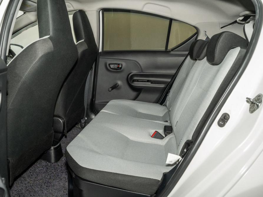 Toyota Aqua I Рестайлинг Иркутск  - изображение 7