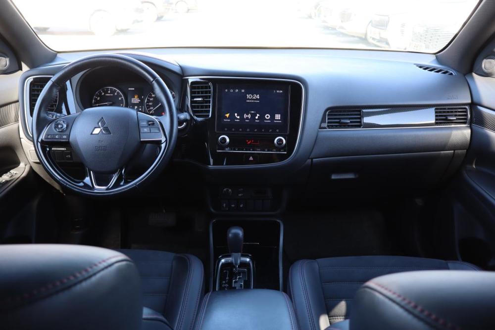 Mitsubishi Outlander III Рестайлинг 3 Санкт-Петербург  - изображение 7